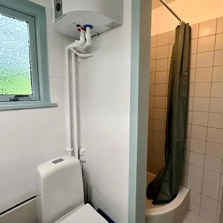 Cozy And Updated House On Large Private Lot Σπίτι διακοπών Højby