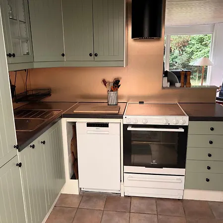 بيت للعطل Cozy And Updated House On Large Private Lot